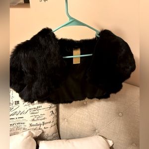 Levelten Black Girls Rabbit Crop Shawl